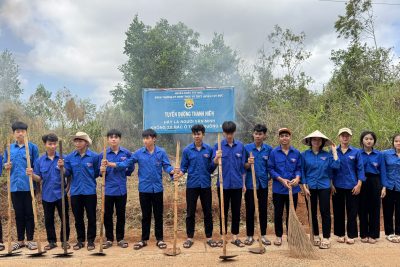 TRƯỜNG PT DTNT THCS VÀ THPT TUY ĐỨC TỔ CHỨC CÁC HOẠT ĐỘNG TUYÊN TRUYỀN NGÀY BẦU CỬ